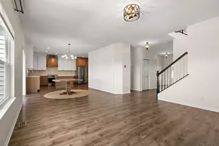 2209 Wicklow Dr, Valparaiso, IN 46385 - Photo 18
