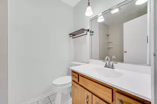 2542 Naples Dr, Schererville, IN 46375 - Photo 8