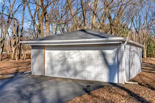 1735 S Fairbanks St, Griffith, IN 46319 - Photo 38