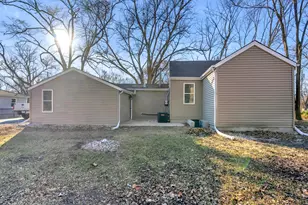 1735 S Fairbanks St, Griffith, IN 46319 - Photo 36