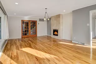 2212 Elm Tree Ln, Crown Point, IN 46307 - Photo 16