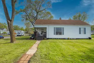 1001 W 38th Ave, Hobart, IN 46342 - Photo 2