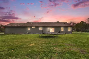 7526 N 200 E, Wheatfield, IN 46392 - Photo 4