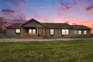7526 N 200 E, Wheatfield, IN 46392 - Photo 2