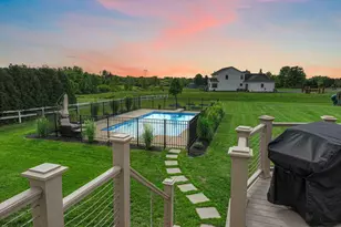 263 W 163rd Ave, Lowell, IN 46356 - Photo 4