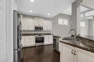 83 Scotscraig Dr, Valparaiso, IN 46385 - Photo 6