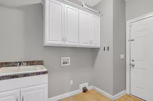 83 Scotscraig Dr, Valparaiso, IN 46385 - Photo 18