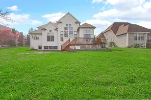 83 Scotscraig Dr, Valparaiso, IN 46385 - Photo 4