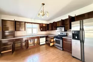 1604 W 99th Pl, Crown Point, IN 46307 - Photo 6