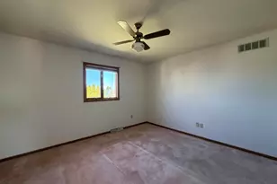 1604 W 99th Pl, Crown Point, IN 46307 - Photo 10