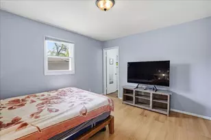1709 E Rand St, Hobart, IN 46342 - Photo 12