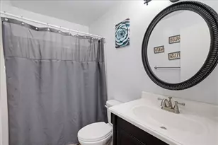 1709 E Rand St, Hobart, IN 46342 - Photo 10