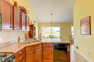 1042 Lakewood Ct, Schererville, IN 46375 - Photo 14