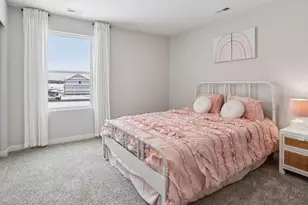153 Cressmoor Blvd, Hobart, IN 46342 - Photo 12