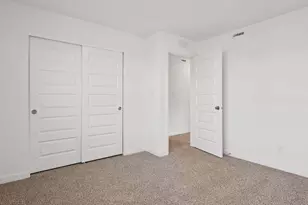 226 Cressmoor Blvd, Hobart, IN 46342 - Photo 24
