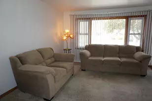 5533 Lark Ave, Portage, IN 46368 - Photo 4