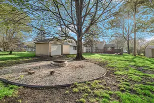 8719 Linden Ave, Munster, IN 46321 - Photo 26