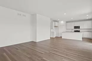 7658 W 106th Pl, Crown Point, IN 46307 - Photo 6