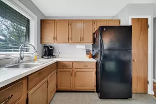 718 S Main St, Crown Point, IN 46307 - Photo 8