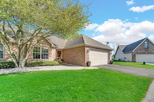 2017 Wildwood Cir, Highland, IN 46322 - Photo 2