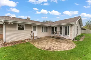 136 Country Club Dr, La Porte, IN 46350 - Photo 38