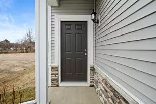 7076 Johnson St, Merrillville, IN 46410 - Photo 18
