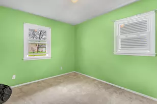 4083 Willow St, Hobart, IN 46342 - Photo 16