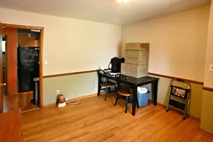 2405 Linden Dr, Valparaiso, IN 46383 - Photo 10