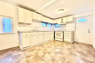 1308 W 13th Ave, Gary, IN 46407 - Photo 8