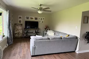 350 N 375 W, Valparaiso, IN 46385 - Photo 2