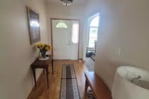 7910 W 91st Pl, Crown Point, IN 46307 - Photo 2