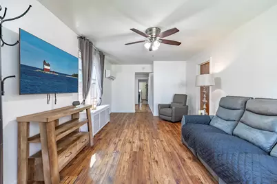 4230 Tod Avenue, East Chicago, IN 46312 - Photo 8