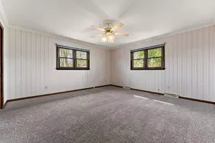 1532 N Woodlawn Pl, Griffith, IN 46319 - Photo 12