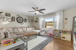 3203 Parker Dr, Valparaiso, IN 46383 - Photo 8
