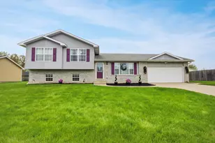 7410 Longcommon Rd, Portage, IN 46368 - Photo 2