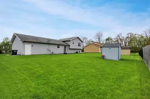 7410 Longcommon Rd, Portage, IN 46368 - Photo 22