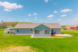 10387 Fox Xing, Wheatfield, IN 46392 - Photo 34