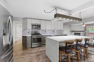 10370 Joliet St, Saint John, IN 46373 - Photo 6