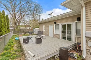 700 E 9th St, Hobart, IN 46342 - Photo 34