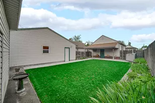 518 Grove St, La Porte, IN 46350 - Photo 20