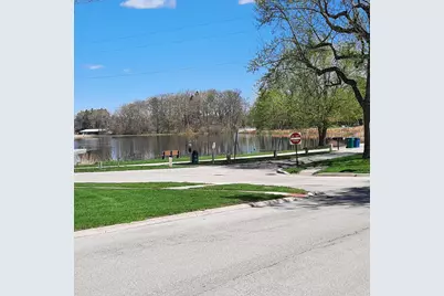 1214 Illinois Avenue, La Porte, IN 46350 - Photo 6