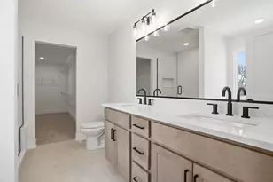 2810 Old Oak Dr, Valparaiso, IN 46385 - Photo 22