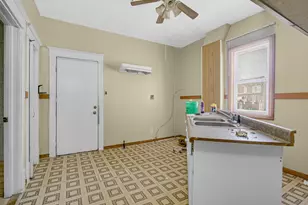 5537 Beall St, Hammond, IN 46320 - Photo 6
