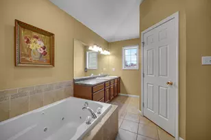 10621 Erie Dr, Crown Point, IN 46307 - Photo 26