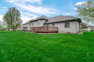 10621 Erie Dr, Crown Point, IN 46307 - Photo 50