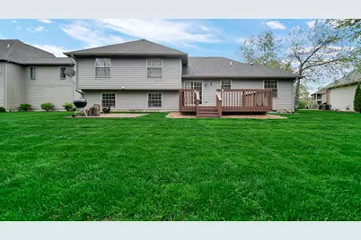 10621 Erie Drive, Crown Point, IN 46307 - Photo 52