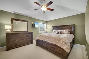 10621 Erie Dr, Crown Point, IN 46307 - Photo 24