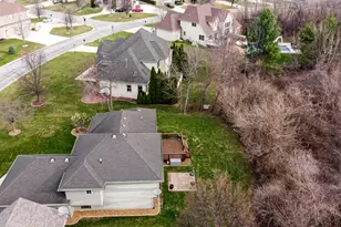 10621 Erie Dr, Crown Point, IN 46307 - Photo 44