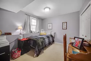 10621 Erie Dr, Crown Point, IN 46307 - Photo 24