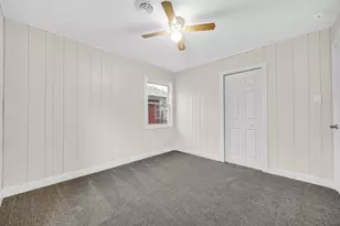 7608 Catalpa Ave, Hammond, IN 46324 - Photo 18